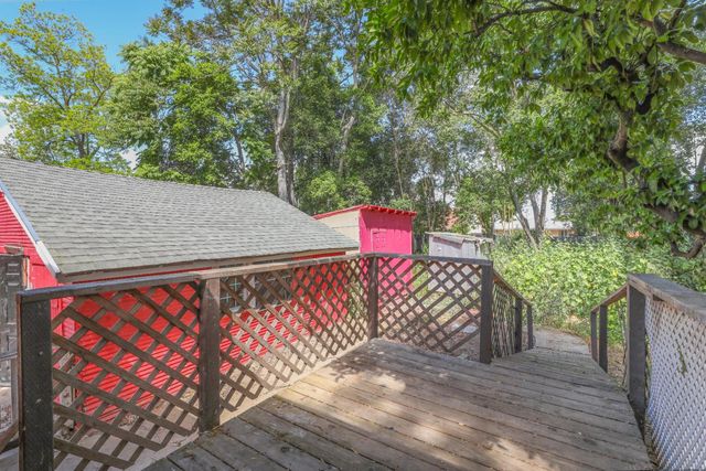 4809 Parker Ave, Sacramento, CA 95820