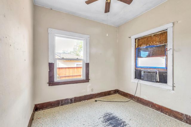 4809 Parker Ave, Sacramento, CA 95820