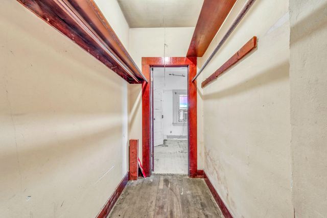 4809 Parker Ave, Sacramento, CA 95820