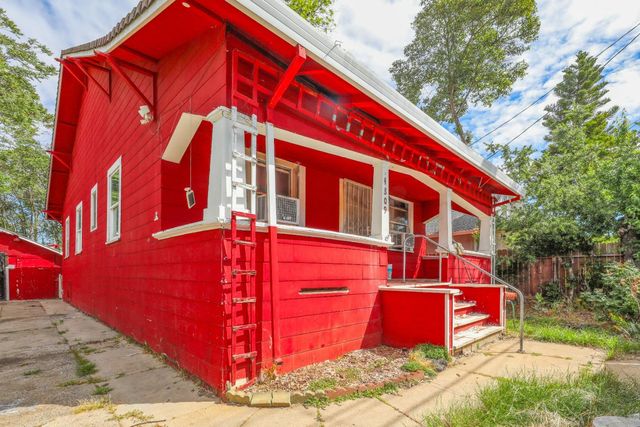 4809 Parker Ave, Sacramento, CA 95820