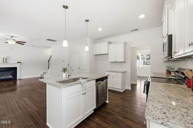 52 Grey Hawk Drive, Clayton, NC 27520