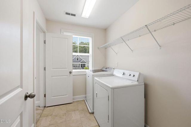 52 Grey Hawk Drive, Clayton, NC 27520