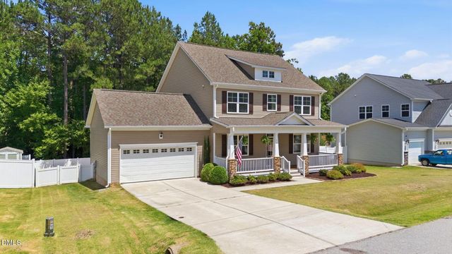 52 Grey Hawk Drive, Clayton, NC 27520
