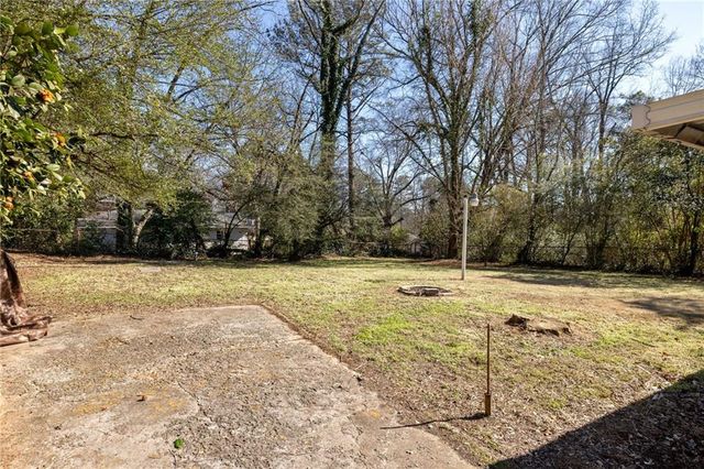 2886 Horse Shoe Drive, Atlanta, GA 30316