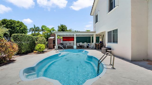 8532 SW 211th Terrace, Cutler Bay, FL 33189