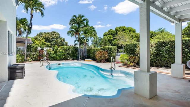 8532 SW 211th Terrace, Cutler Bay, FL 33189