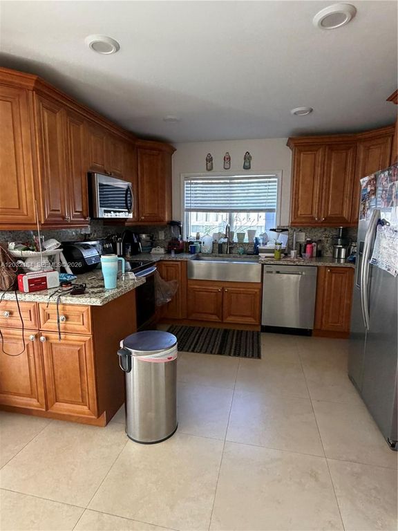 8532 SW 211th Terrace, Cutler Bay, FL 33189