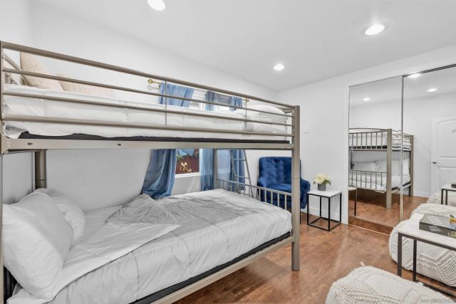 4825 W Point Loma, San Diego, CA 92107