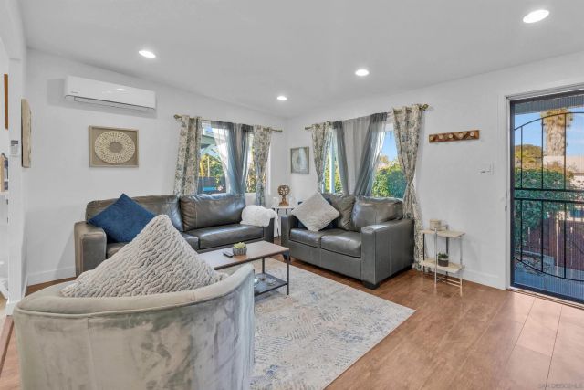 4825 W Point Loma, San Diego, CA 92107