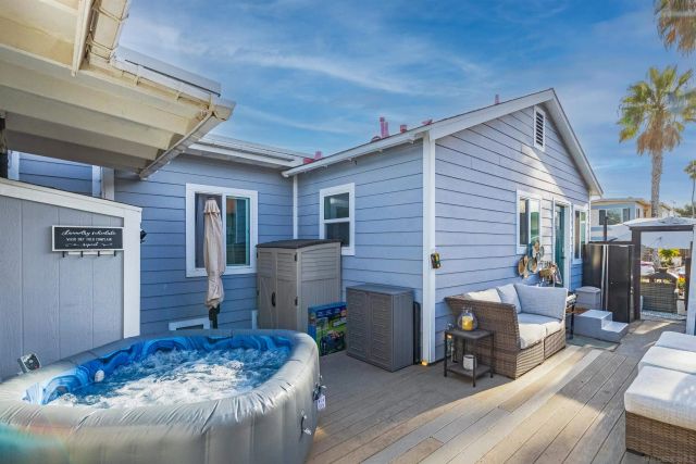 4825 W Point Loma, San Diego, CA 92107