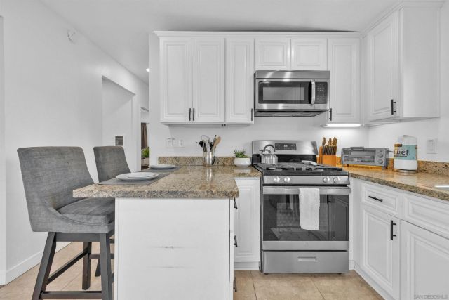 4825 W Point Loma, San Diego, CA 92107