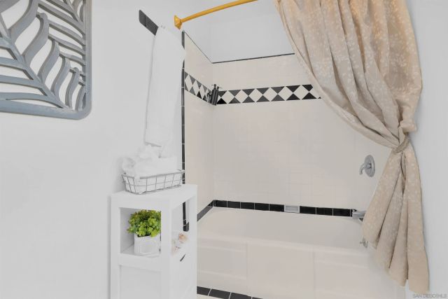 4825 W Point Loma, San Diego, CA 92107