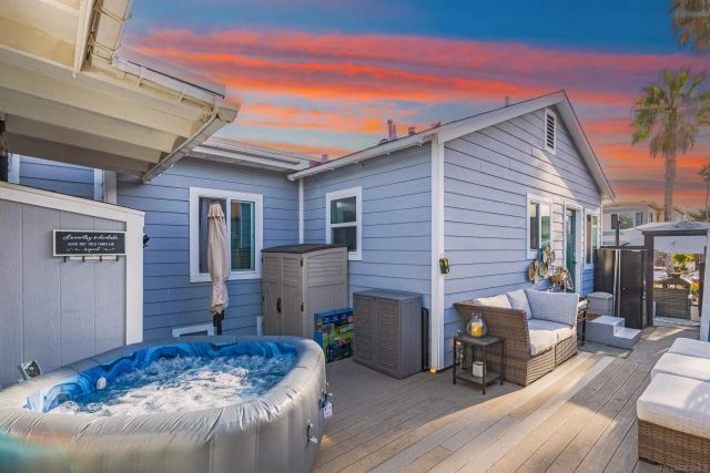 4825 W Point Loma, San Diego, CA 92107