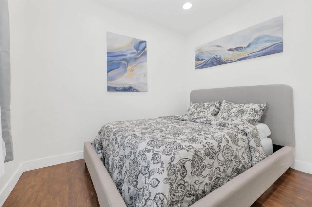 4825 W Point Loma, San Diego, CA 92107