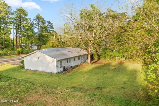 1433 South Boulevard, Chipley, FL 32428
