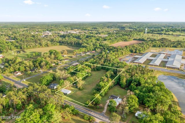 1433 South Boulevard, Chipley, FL 32428