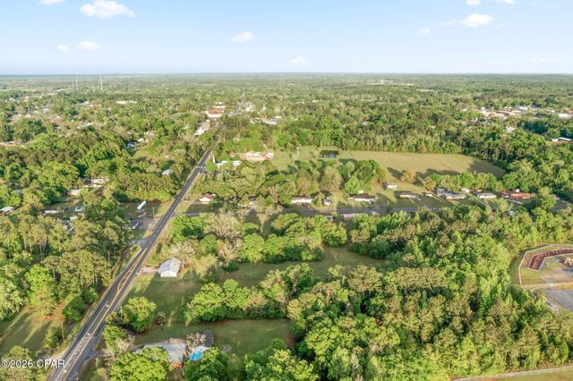 1433 South Boulevard, Chipley, FL 32428