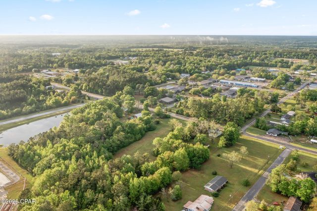 1433 South Boulevard, Chipley, FL 32428