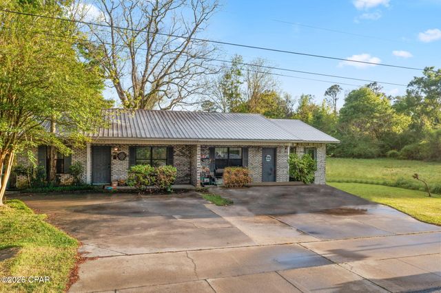 1433 South Boulevard, Chipley, FL 32428