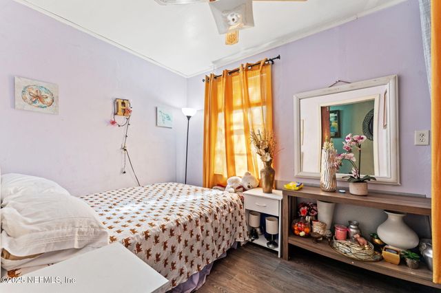 1204 N NORTH SHORE Drive, Jacksonville, FL 32208