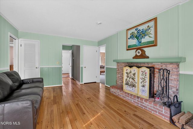4524 Westbourne Road, Toledo, OH 43623