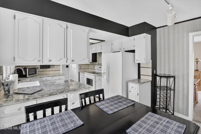 4524 Westbourne Road, Toledo, OH 43623
