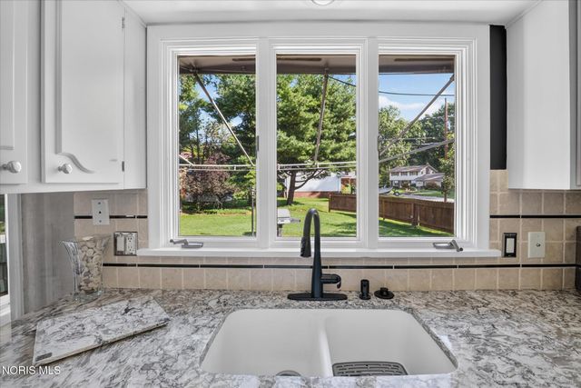 4524 Westbourne Road, Toledo, OH 43623