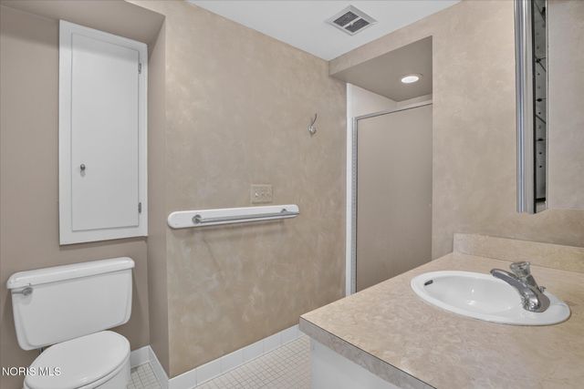 4524 Westbourne Road, Toledo, OH 43623