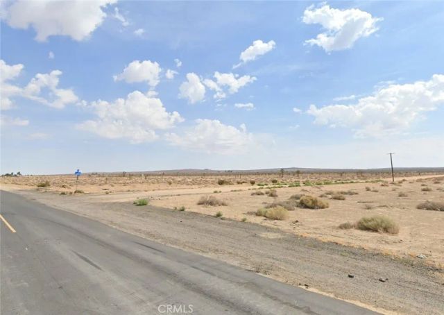 14100 E Avenue H, Lancaster, CA 93535