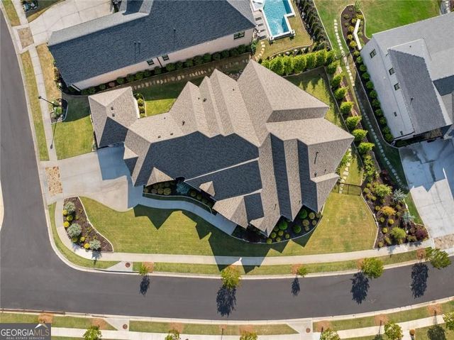 2825 Cork Street, Braselton, GA 30517