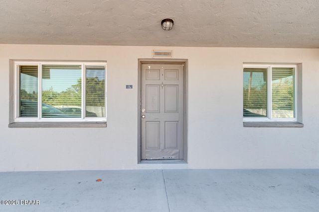 900 S Peninsula Dr Apt 108, Daytona Beach, FL 32118