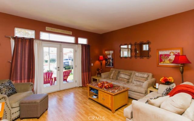 610 Main, Huntington Beach, CA 92648