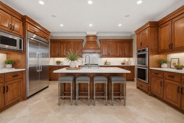 15426 Oyster Creek Lane, Sugar Land, TX 77478