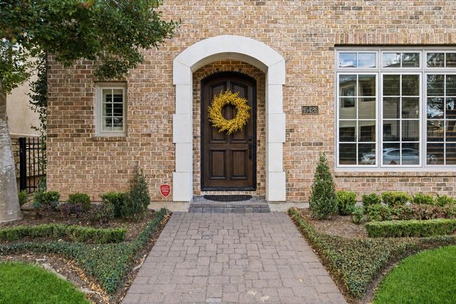 15426 Oyster Creek Lane, Sugar Land, TX 77478