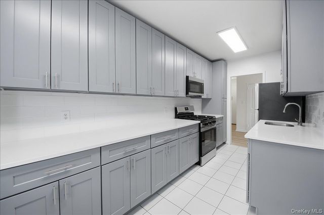 30 Lake Street 1J, White Plains, NY 10603