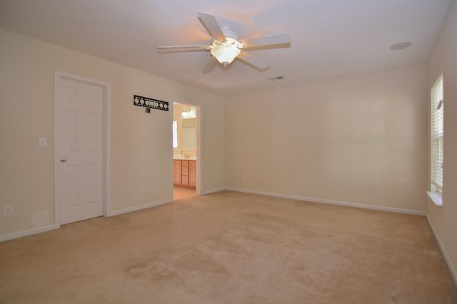 443 Green Park Lane, Goose Creek, SC 29445