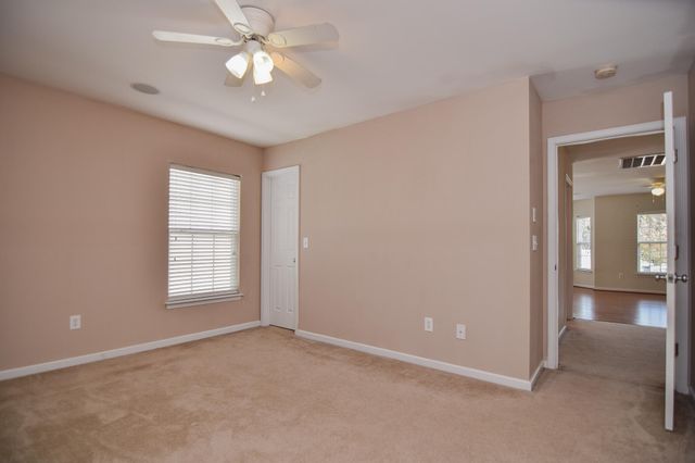 443 Green Park Lane, Goose Creek, SC 29445