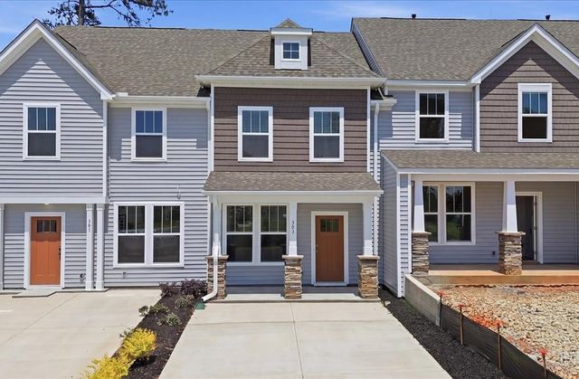 303 Speyside Lane, Anderson, SC 29621