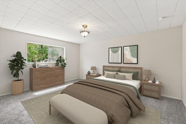 18525 Siesta Dr, Penn Valley, CA 95946