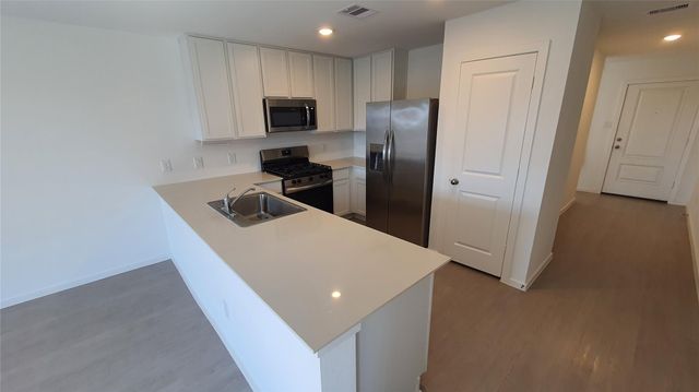 28951 Great Canyon Drive, Hockley, TX 77447