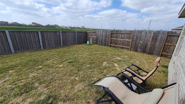28951 Great Canyon Drive, Hockley, TX 77447