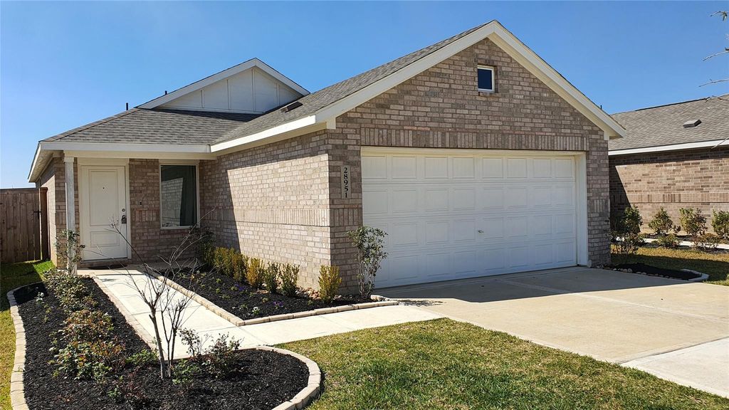 28951 Great Canyon Drive, Hockley, TX 77447