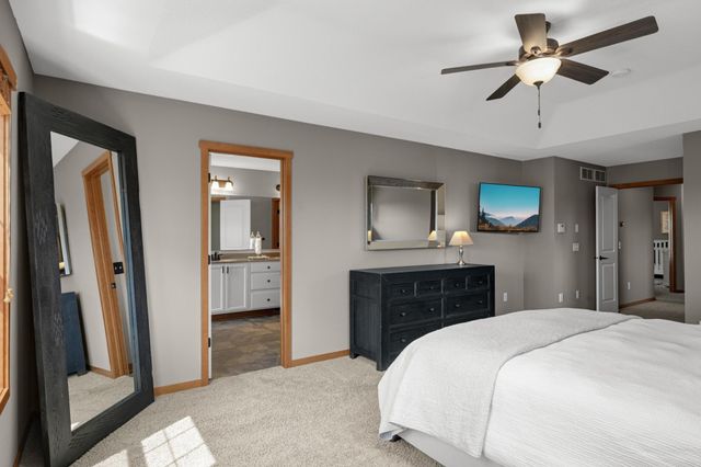 4692 159th Street W, Apple Valley, MN 55124