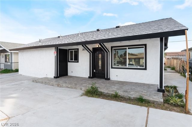 3215 Dillon Avenue, North Las Vegas, NV 89030