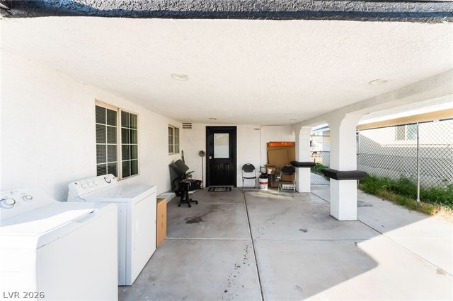 3215 Dillon Avenue, North Las Vegas, NV 89030