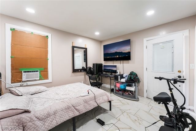 3215 Dillon Avenue, North Las Vegas, NV 89030