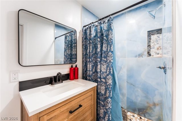 3215 Dillon Avenue, North Las Vegas, NV 89030