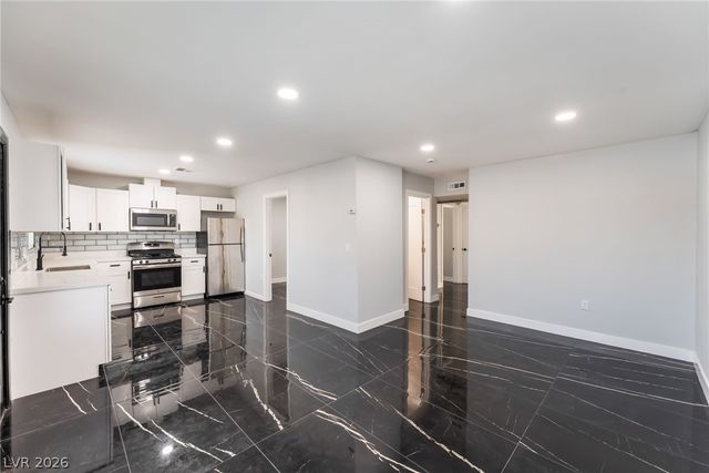 3215 Dillon Avenue, North Las Vegas, NV 89030