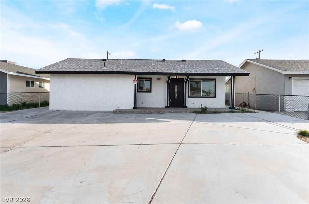 3215 Dillon Avenue, North Las Vegas, NV 89030