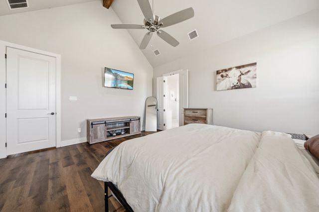 6450 Eyrie Bend, Waxahachie, TX 75167